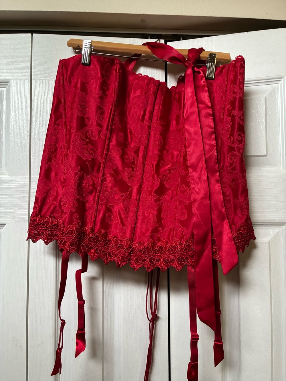 FOH Red Lace Bustier Corset, Size 44